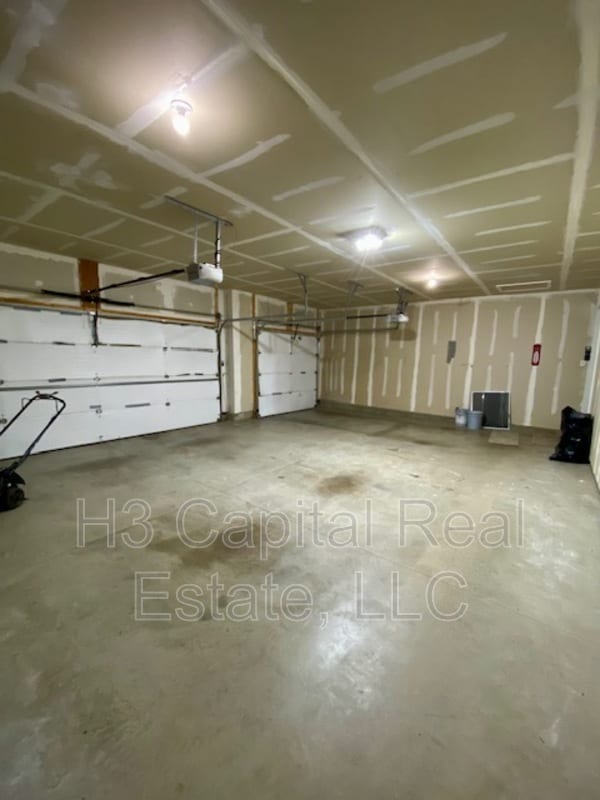 Building Photo - 2518 London Ln