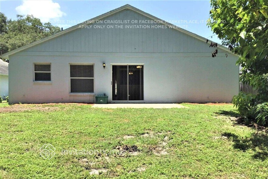 Building Photo - 657 Silver Birch Pl