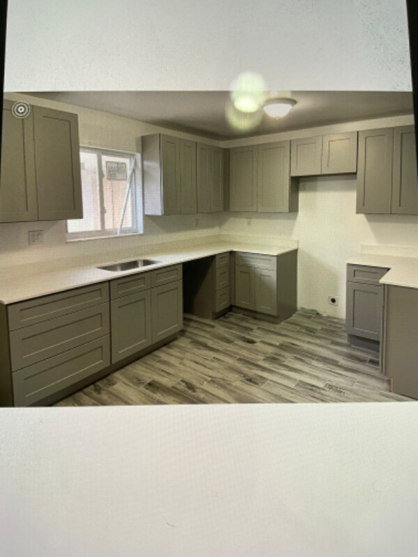 Building Photo - 16990 NE 18th Ave