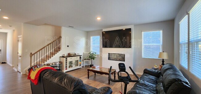 Building Photo - 7124 Timberland Trl