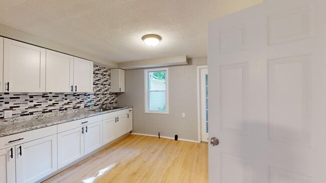 Building Photo - SPRING SPECIAL RENT REDUCTION - Clark/W.44 area: updated 3 bedroom/1 bath single family house.