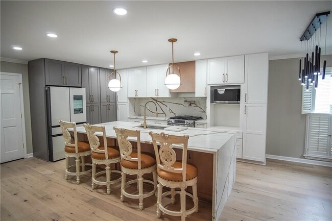Primary Photo - 2344 Milstead Cir NE