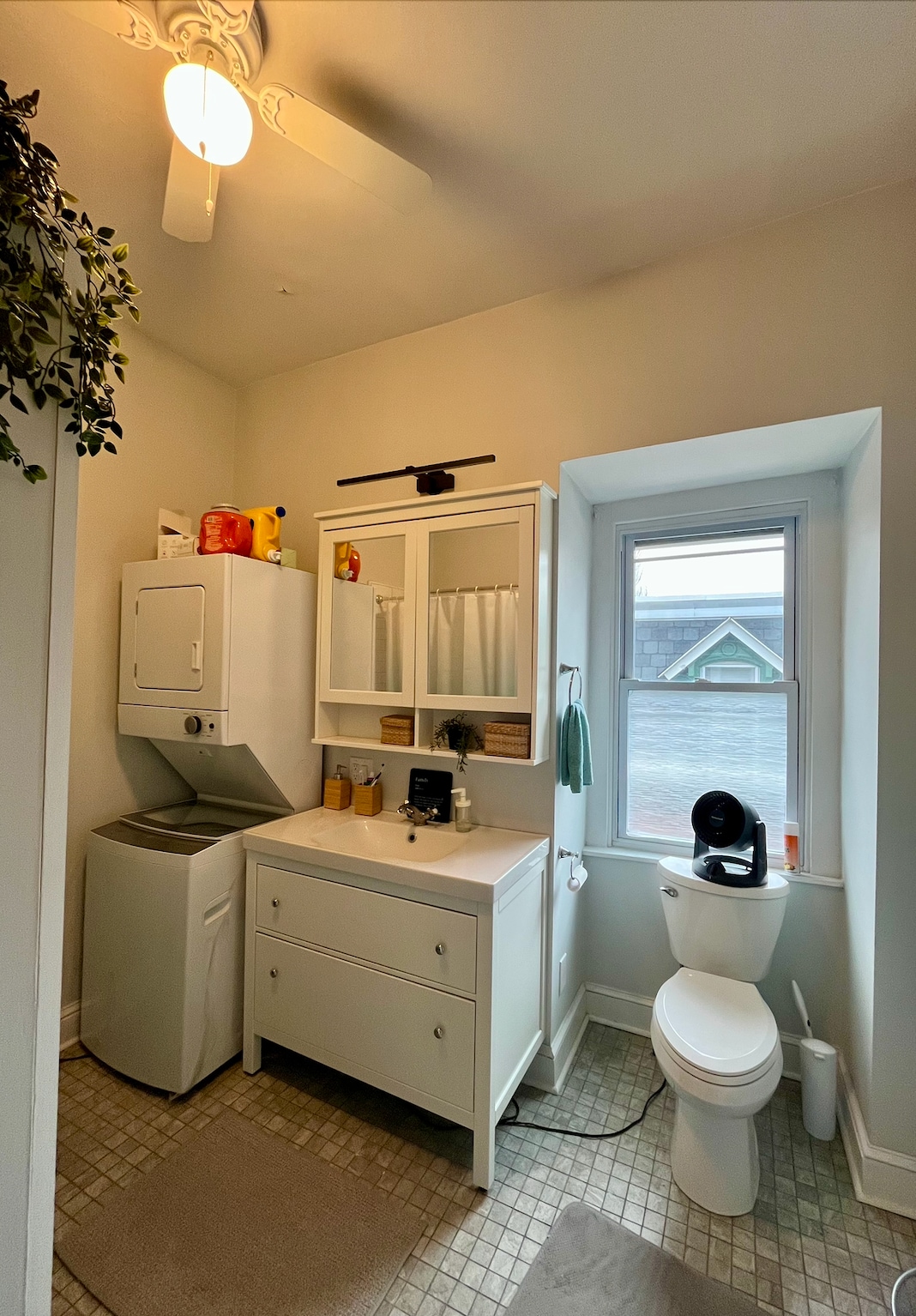 Bathroom 1 - 3702 Spring Garden St