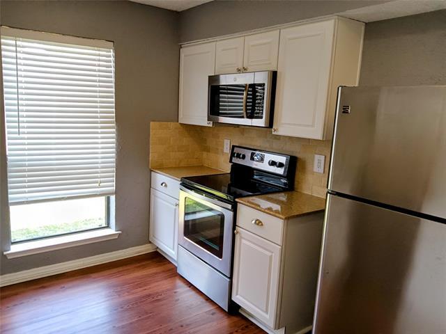 Building Photo - 2742 E Wentwood Dr