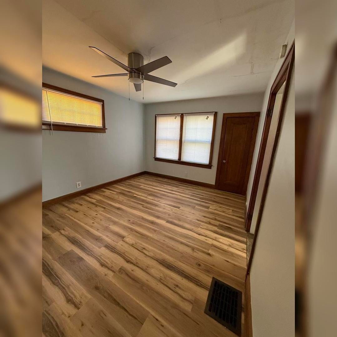 Building Photo - 1410 E Blake Ave