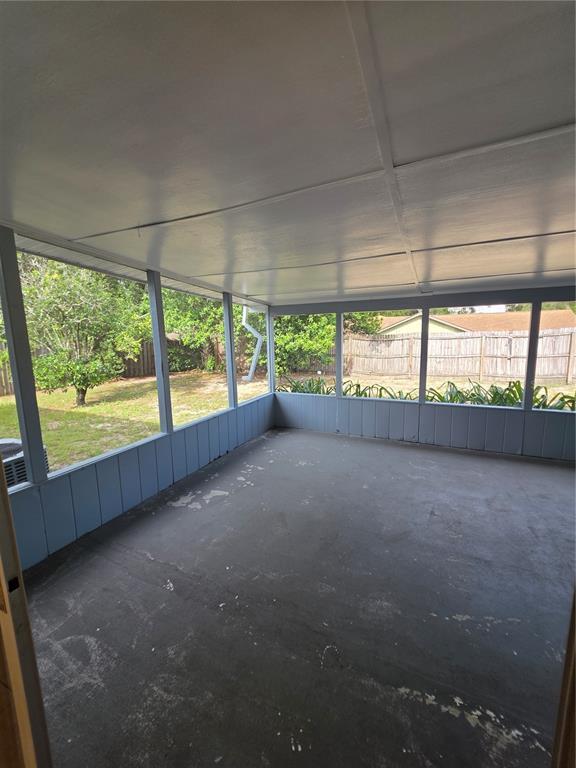 Building Photo - 8507 Caledesi Island Dr