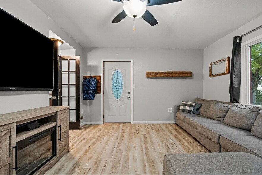 Building Photo - W5801 County Road O