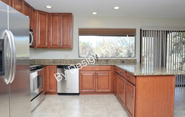 Building Photo - Remodeled Foothills Clusters 3 Bed 2 Bath