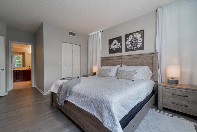 Building Photo - 11790 St Andrews Place