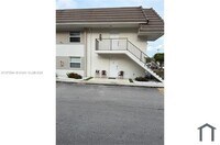 Building Photo - 6921 SW 129th Ave