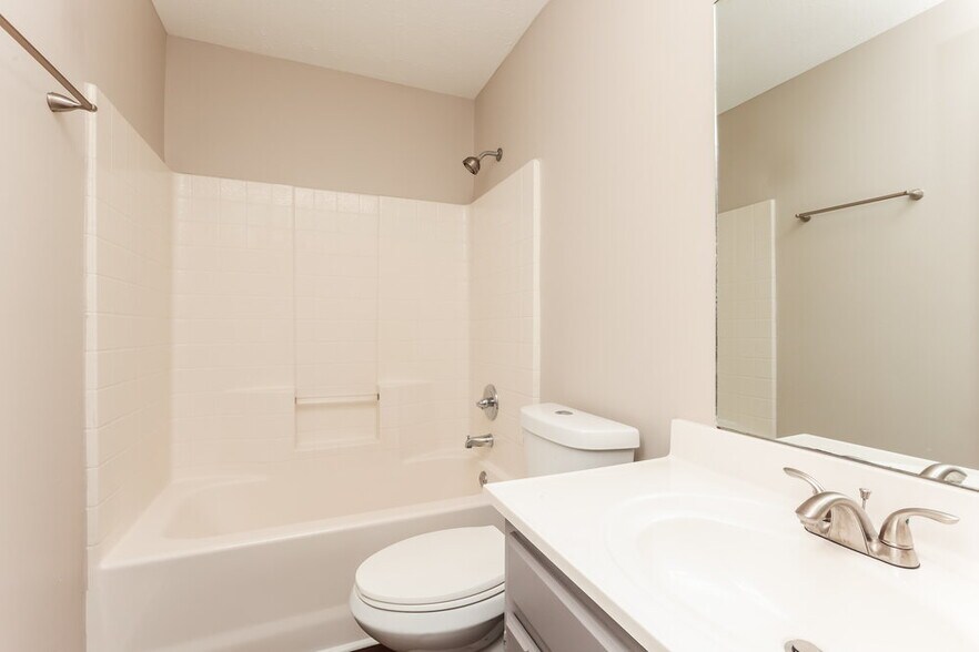 Building Photo - 2908 Split Oak Trail