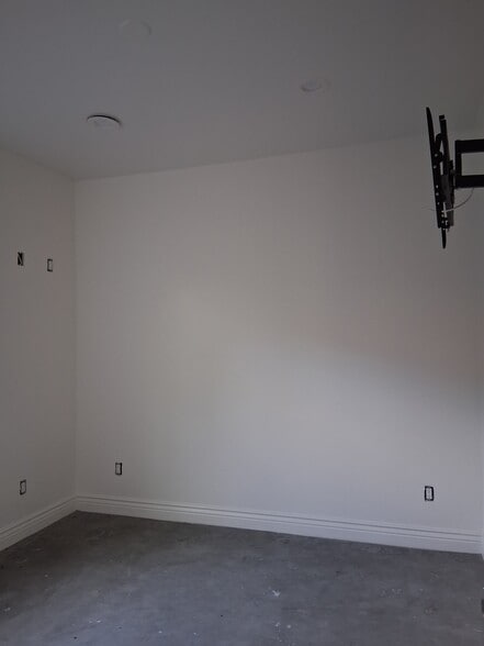 Building Photo - 1071 Polk St