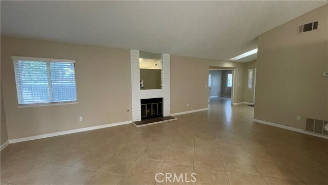 Building Photo - 1328 E Pennsylvania Ave