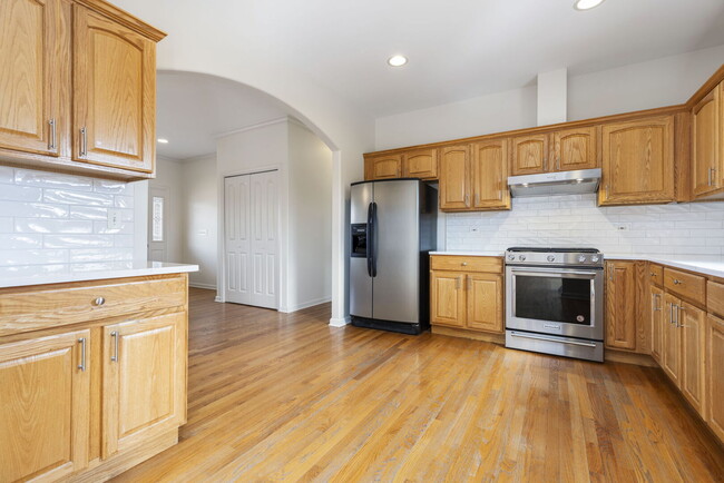 Building Photo - 1569 Colleen Ln