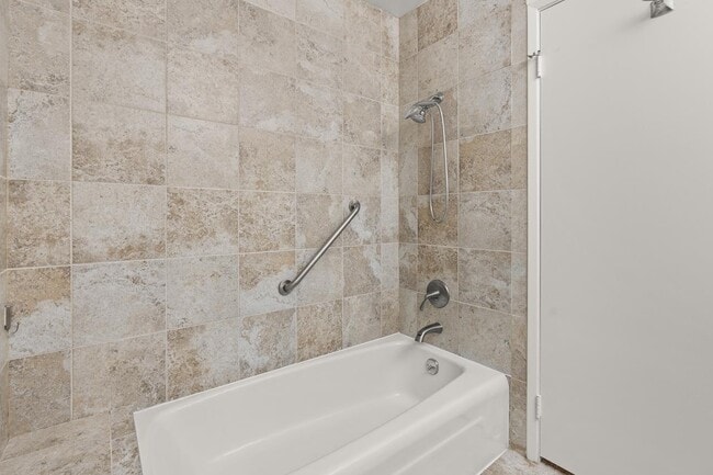 Building Photo - 5148 Cribari Pl