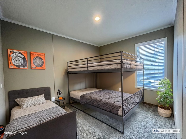 Building Photo - 3701 2nd St