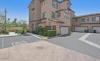 Building Photo - 458 Stratus Ln