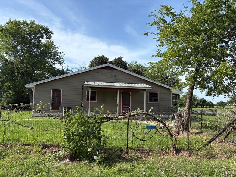 Primary Photo - 9741 County Road 174