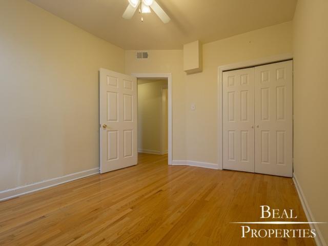 Building Photo - 1 bedroom in CHICAGO IL 60657