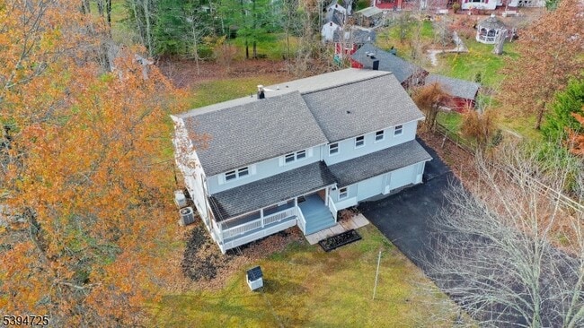 Building Photo - 91 Hillcrest Rd