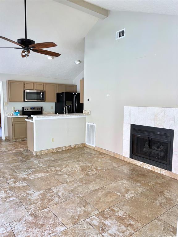 Building Photo - 16719 Dale Oak Way