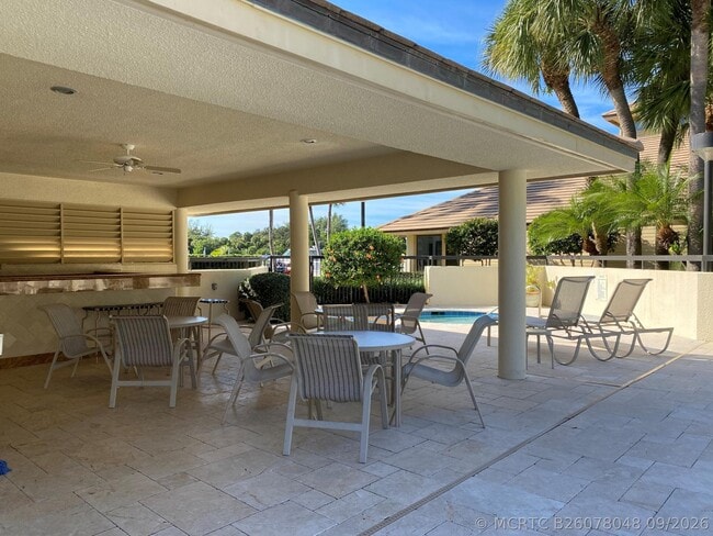 Building Photo - 337 Oak Harbour Dr