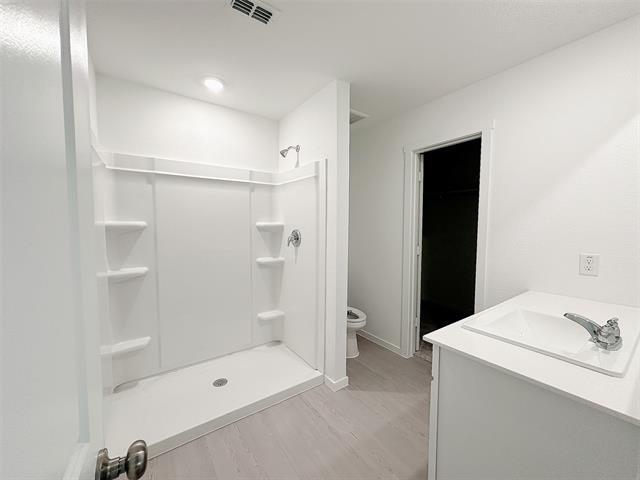 Building Photo - 814 Ponderosa Ln