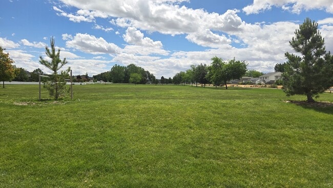 Building Photo - 3801 E Sutton Ave