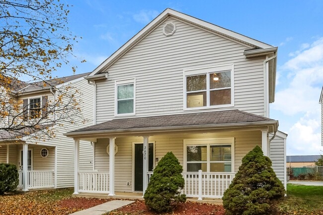 Building Photo - 2670 Patrick Henry Ave