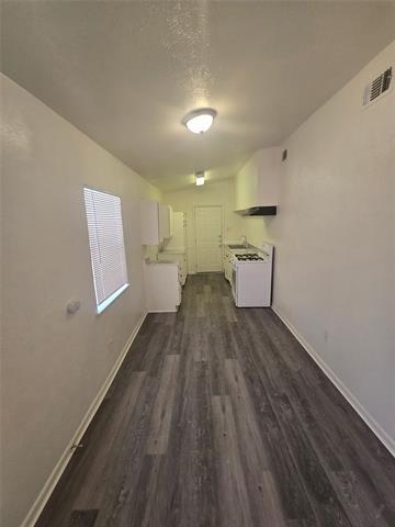 Building Photo - 925 Grande Dr