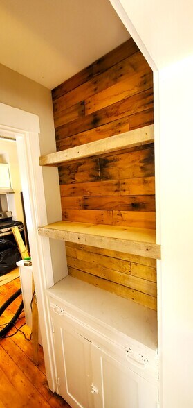 Building Photo - 1114 Columbia St