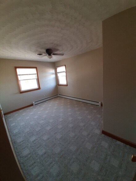 Building Photo - 3213 Tyre Neck Rd