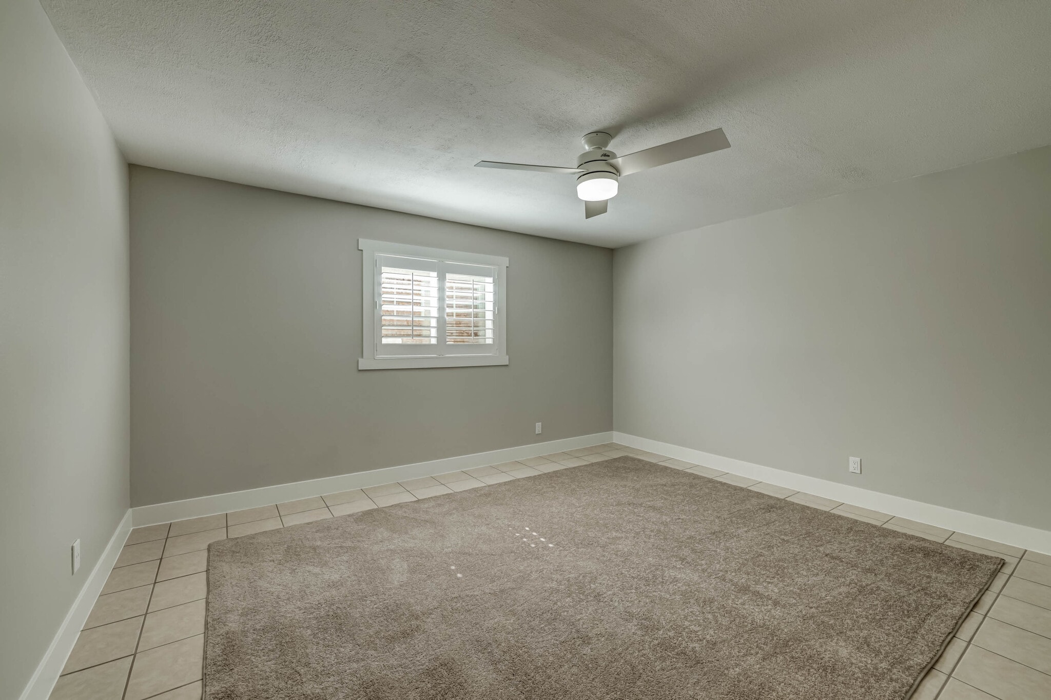 Building Photo - 660 S 400 E