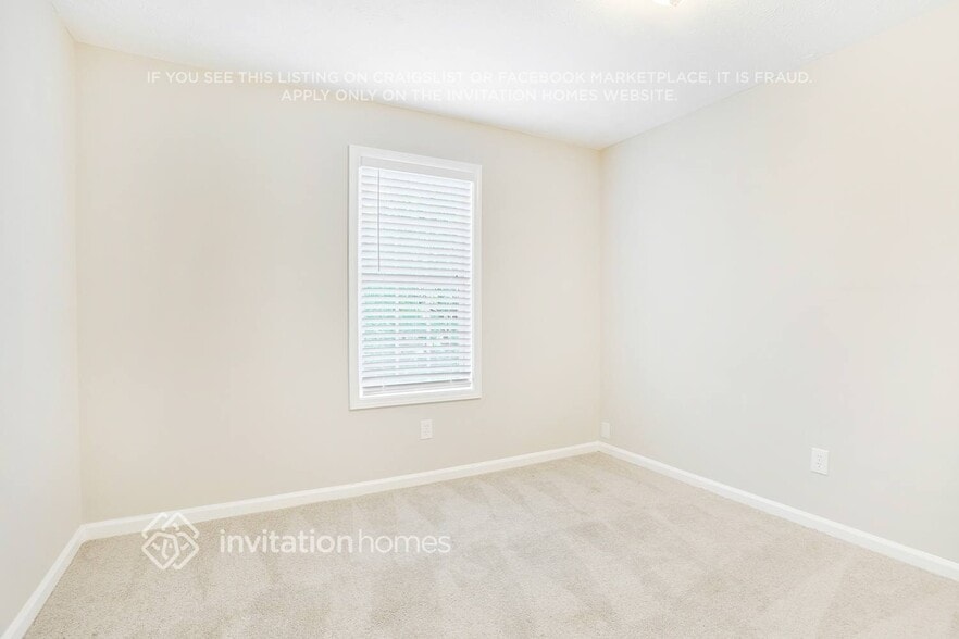 Building Photo - 3835 Wood Path Dr