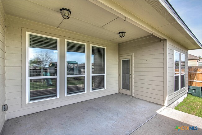 Building Photo - 808 Wyndham Hill Pkwy