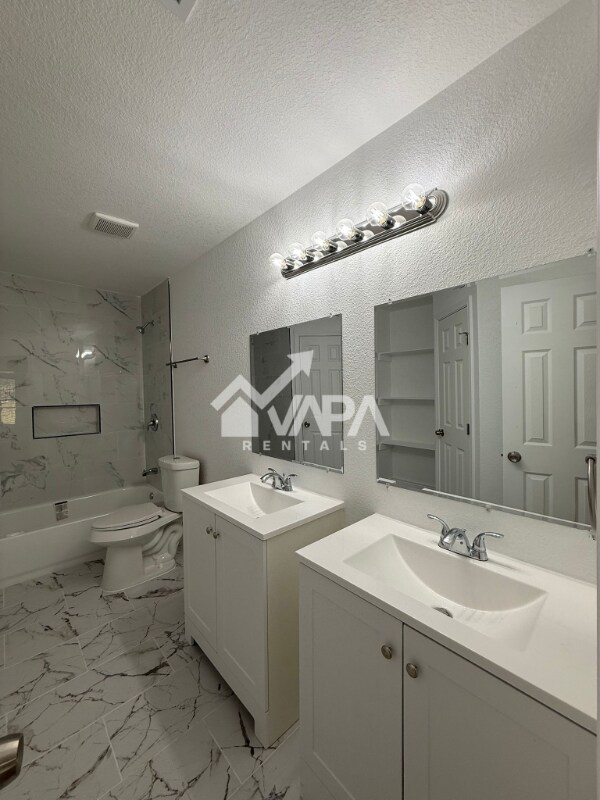 Building Photo - 4103 Sunrise Glade Dr