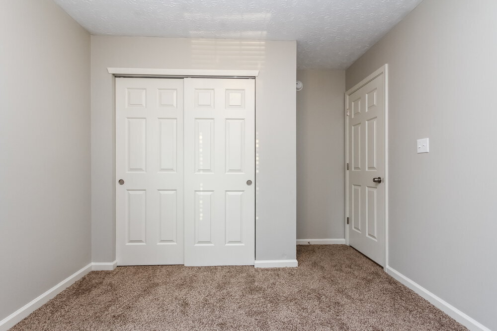 Building Photo - 5885 Gadsen Dr