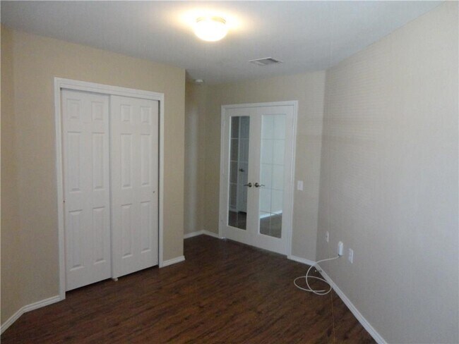 Building Photo - 1433 Coriander Dr