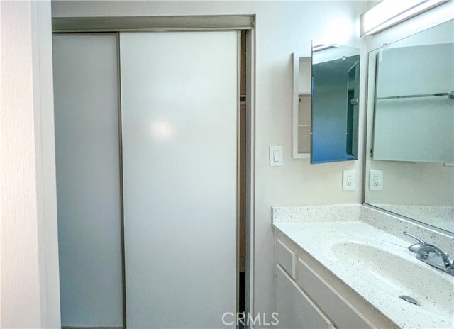 Building Photo - 1130 Newport Ave