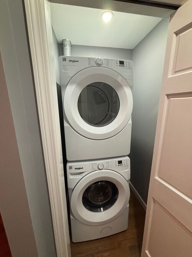 Building Photo - 171 Remsen St