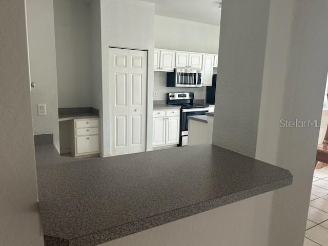 Building Photo - 5020 Sunridge Palms Dr
