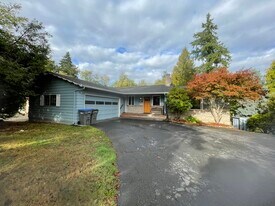 Building Photo - 2186 Evergreen Ave SE