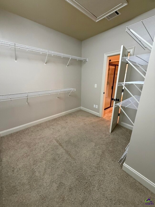 Building Photo - 254 Southfield Ct