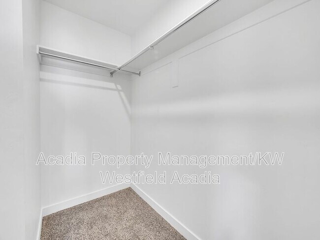 Building Photo - 14844 S Trap Rock Way