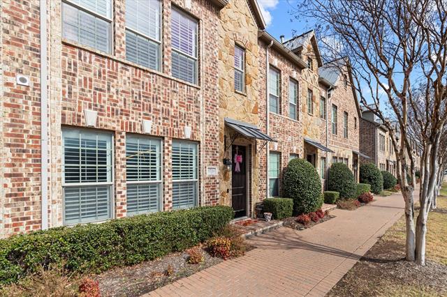 Building Photo - 5759 Headquarters Dr