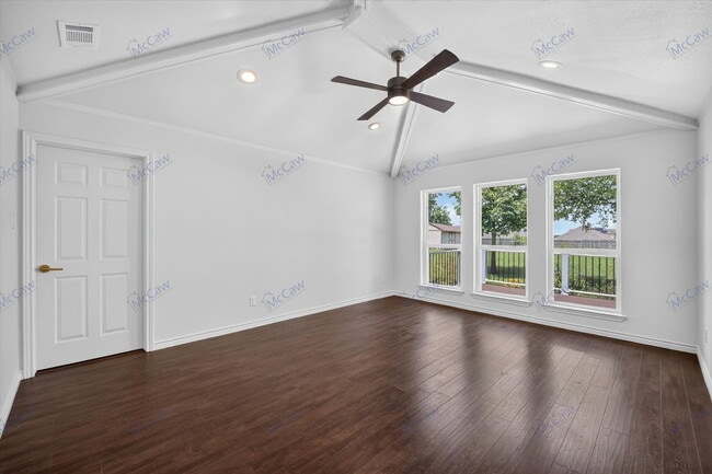 Building Photo - 3505 Larkin Ln