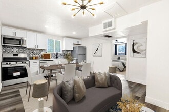Building Photo - BRAND NEW EVERYTHING IN UPTOWN/BILTMORE AREA