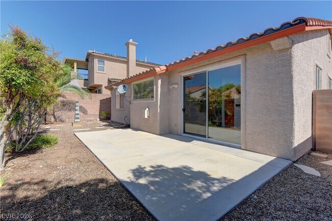 Building Photo - 10517 W Pergola Peak Ave