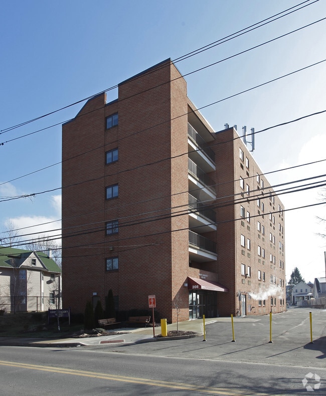 Primary Photo - Dunmore High Rise