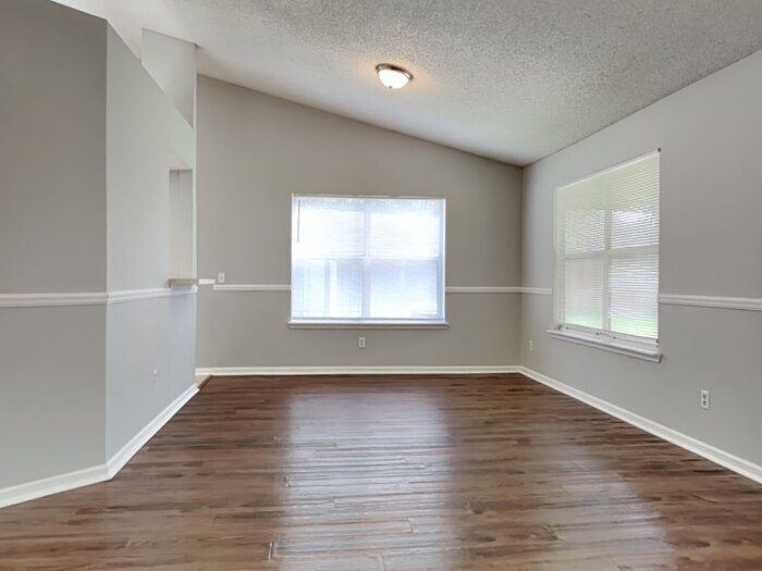 Building Photo - 315 Springfield Ct